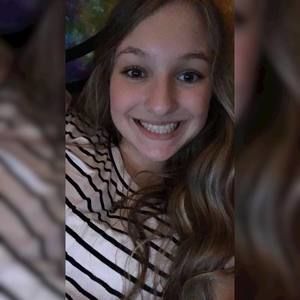 Meet your Posher, Leah